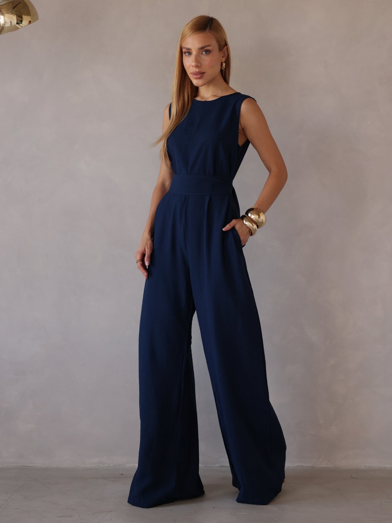 Macacão Pantalona Feminino Alfaiataria com Amarração Sandra