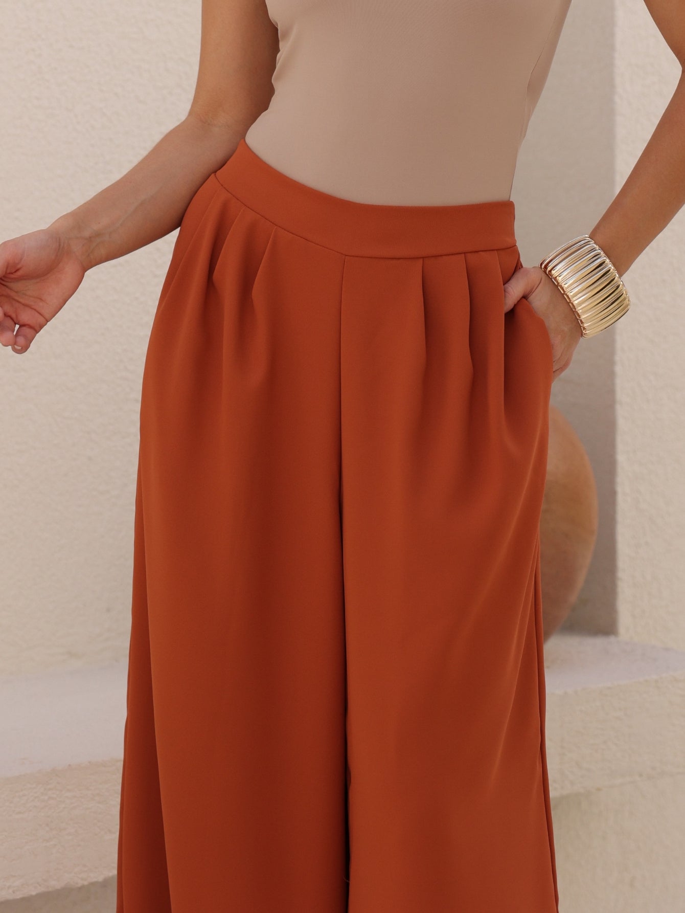 Calça Pantalona Fluida Comfy com Elástico e Bolso Lateral Maite