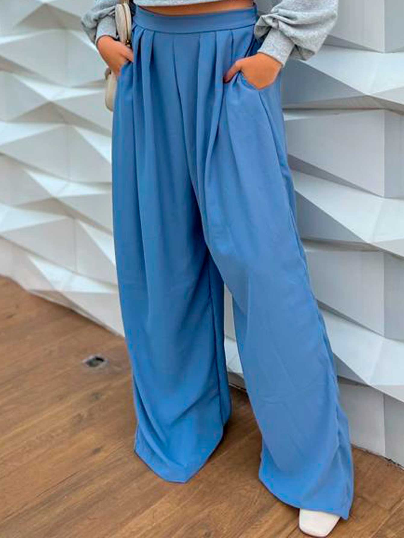 Calça Pantalona Fluida Comfy com Elástico e Bolso Lateral Maite