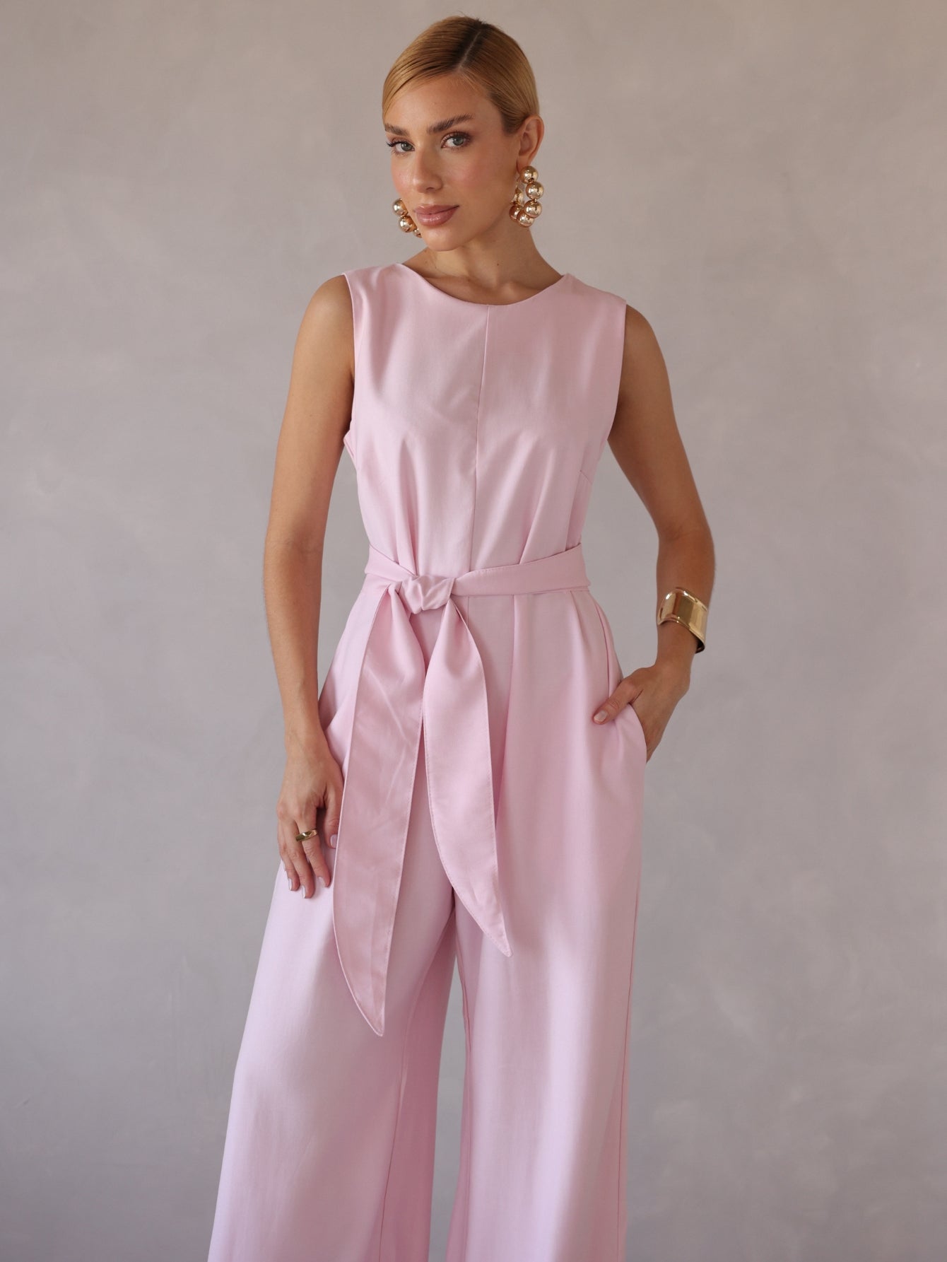 Macacão Pantalona Feminino Alfaiataria com Amarração Sandra