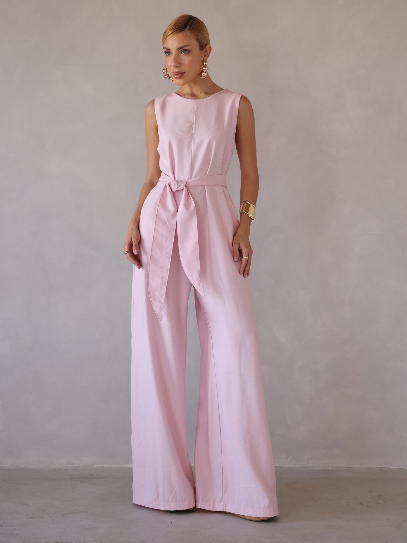 Macacão Pantalona Feminino Alfaiataria com Amarração Sandra